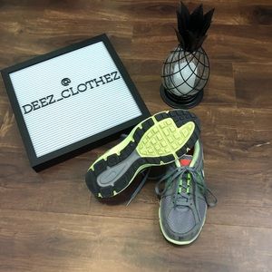 Dual Fusion Nike Tennis Shoes